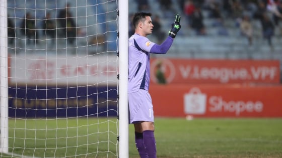 Thủ môn Nguyễn Filip quá xuất sắc