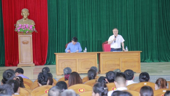 Chính quyền TP Thanh Hóa đối thoại với dân sau nhiều ngày căng thẳng vì ô nhiễm từ bãi rác