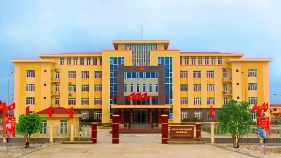 Sắp xếp đơn vị hành chính: Đơn vị sự nghiệp công lập lĩnh vực y tế, giáo dục thuộc UBND huyện được bố trí thế nào?