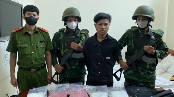 Thanh niên người Lào đưa 3 kg ma túy sang Việt Nam trú ở khách sạn bị bắt, Biên phòng Quảng Trị khởi tố vụ án