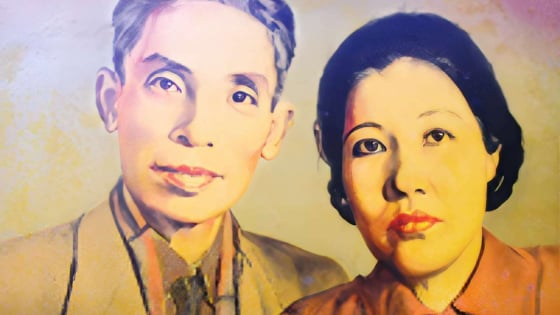 Nghệ sĩ Nhân dân là con gái của quan phủ, vợ của nhà thơ nổi tiếng, cô ruột của hai danh ca tên tuổi