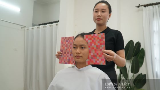 Vì sao nhiều cô gái chấp nhận để mặt mộc, chi tiền triệu chỉ để “giải mã” màu sắc cá nhân?