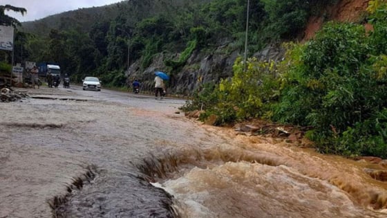Chuyên gia khí tượng: Cảnh báo mưa lớn cực đoan ở miền Bắc, tâm điểm dồn dập nhất ở Nam Sơn La, Hòa Bình