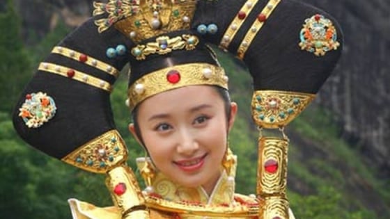 Mỹ nhân yêu táo bạo nhất trong kiếm hiệp Kim Dung và phiên bản đời thực khác nhau thế nào?