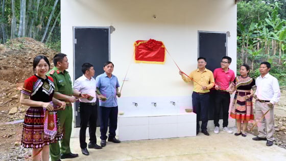 Quỹ Vì Tầm Vóc Việt khánh thành 9 nhà vệ sinh trường học tại các xã vùng khó Sơn La