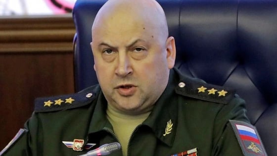 Tình báo Anh phát hiện Tướng Nga Sergei Surovikin từng là phó tư lệnh chiến dịch Nga ở Ukraine bỗng xuất hiện khó hiểu ở Algeria