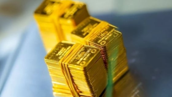 Giá vàng hôm nay 30/5: Lấy lại mốc 3.300 USD/ounce