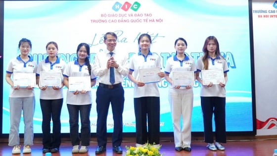 Trường Cao đẳng Quốc tế Hà Nội: Tiên phong đổi mới trong đào tạo ngôn ngữ từ xa trình độ cao đẳng
