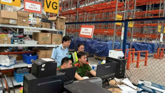 Tin hot thị trường ngày 3/6: Số lượng “khủng” thực phẩm, mỹ phẩm, sữa bột trẻ em không rõ nguồn gốc tiếp tục bị phát hiện