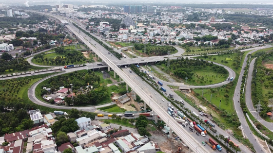 Nghiên cứu mô hình tư nhân trực tiếp đầu tư vào đường sắt đô thị tại TP.HCM