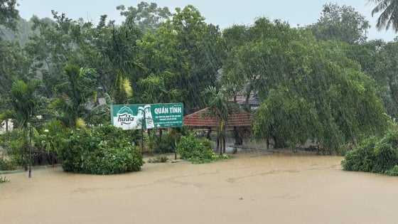 Mưa lớn, ngành chức năng Huế ra lệnh điều tiết nước 2 hồ chứa thủy điện  