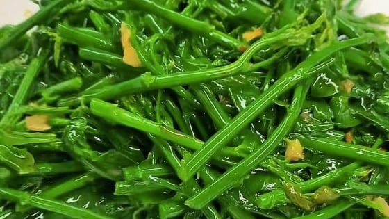 Loại rau dân dã giúp thanh nhiệt, sáng mắt, hạ huyết áp, mùa hè không biết ăn món này thì thật đáng tiếc