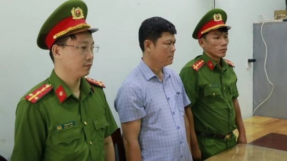  Tham ô tài sản, cựu Chánh văn phòng HĐND, UBND huyện Bù Đăng, tỉnh Bình Phước bị bắt giam