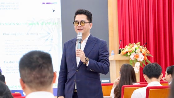 Chuyên gia nói về 'cơn sốt' tạo video 'ảo' bằng AI: Thật ấn tượng nhưng cũng thật đáng sợ