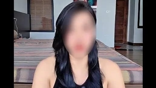 Nữ TikToker quảng cáo trẻ 6 tháng tuổi ăn được cao ngựa gây tranh cãi, chuyên gia dinh dưỡng cảnh báo