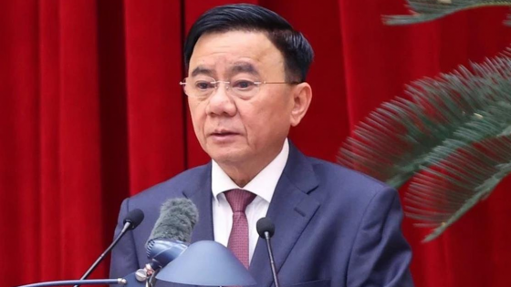 Bộ Chính trị, Ban Bí thư yêu cầu khẩn trương ban hành các quyết định chỉ định nhân sự 23 tỉnh, thành mới