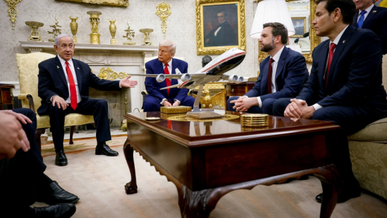 Quyết định để ngỏ của ông Trump và bài toán khó cho Israel tại Iran