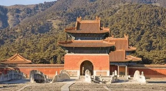 Nhà Thanh bị diệt vong là do phong thủy?