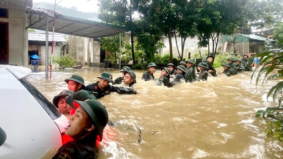 Thủ tướng yêu cầu Bộ Quốc phòng, Bộ Công an sẵn sàng lực lượng cứu hộ mưa lũ ở miền núi trung du Bắc Bộ