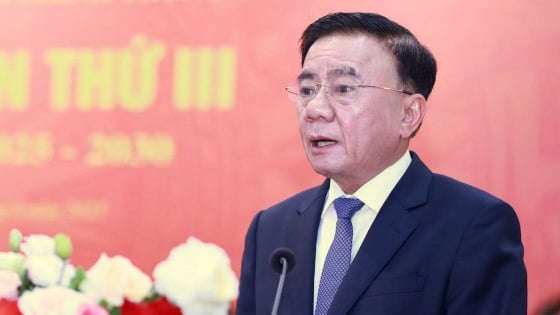 Ban Bí thư nghiêm cấm tổ chức liên hoan, chúc mừng nhận chức, lên chức khi sắp xếp, hợp nhất đơn vị hành chính