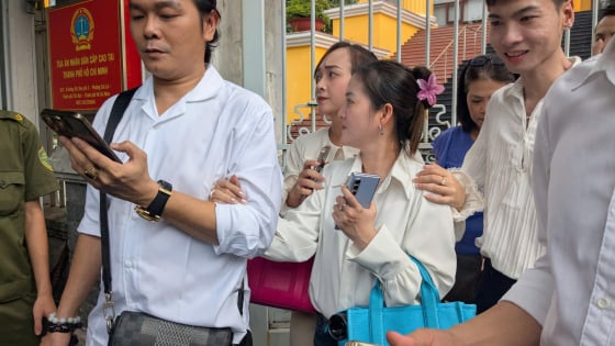 Hoãn xử phúc thẩm vụ tranh chấp di sản của cố NSƯT Vũ Linh