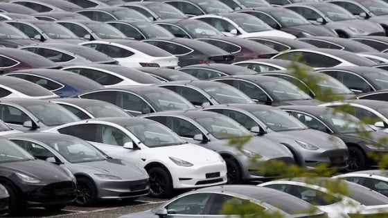 Pháp nghiêm khắc ra lệnh cho Tesla ngừng 'các hoạt động kinh doanh lừa đảo'