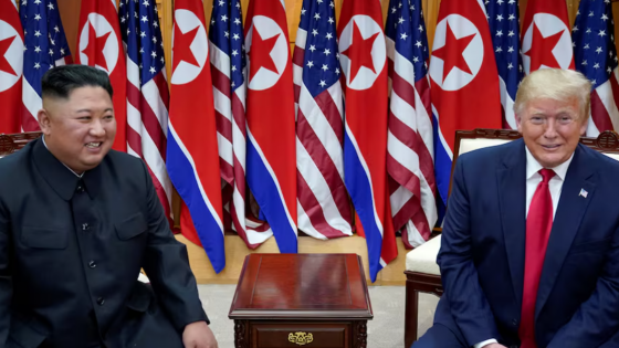 Ông Trump bất ngờ nhắc lại 'mối thân tình' với ông Kim Jong Un, úp mở giải pháp cho xung đột Triều Tiên
