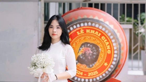 Chân dung thí sinh có điểm xét tuyển cao nhất vào lớp 10 ở Hà Nội 2025: Học sinh xuất sắc của lớp, nhận 2 tin vui cùng lúc