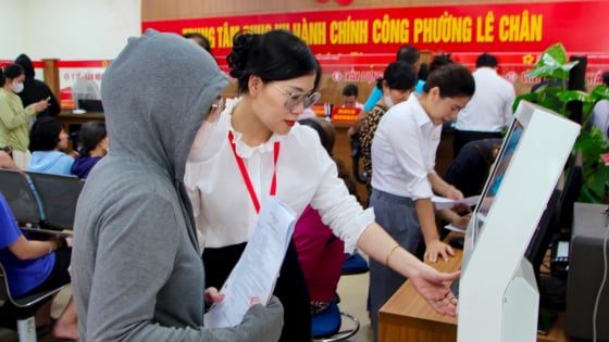 Sau 4 ngày vận hành, phường đông dân nhất TP Hải Phòng mới đã giải quyết được bao nhiêu hồ sơ cho dân?