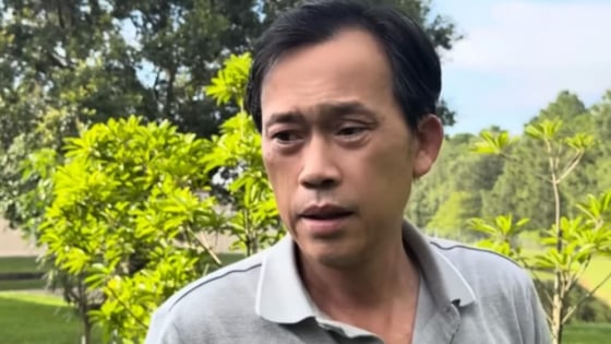Nghệ sĩ Ưu tú Hoài Linh bất ngờ xuất hiện với diện mạo khác lạ sau khi gia đình thông báo khẩn