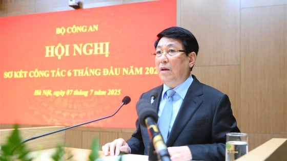 Chủ tịch nước yêu cầu lực lượng công an  không để bỏ trống, điểm mù, vùng lõm địa bàn tội phạm