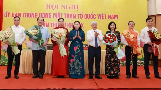 Chủ tịch Hội Nông dân Việt Nam và 5 nhân sự được hiệp thương cử giữ chức Phó Chủ tịch Ủy ban Trung ương MTTQ Việt Nam