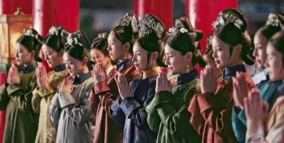 Vào thời cổ đại, thủ tục để phi tần Trung Hoa được hoàng đế thị tẩm như thế nào? 