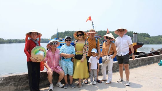 Giữa rừng ngập mặn làm du lịch cộng đồng, chuyện ở một xã đảo trở thành 1 trong 100 điều thú vị của TP HCM