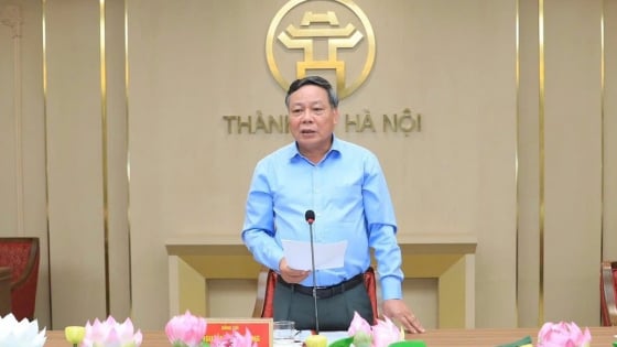 Vượt khối lượng việc “khổng lồ”, chính quyền 2 cấp ở Hà Nội hoạt động ổn định