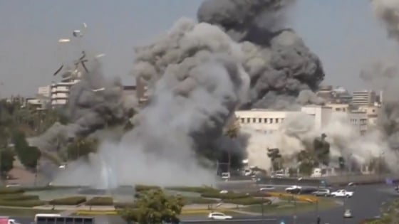 Israel ồ ạt không kích Syria dữ dội chưa từng thấy khiến hàng trăm người chết, Trung Quốc cảnh báo 'nóng' 