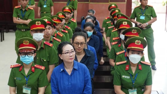 TIN NÓNG 24 GIỜ QUA: Đang nằm võng bất ngờ bị đâm nhiều nhát, trọng thương; tin mới thi hành án dân sự vụ Trương Mỹ Lan