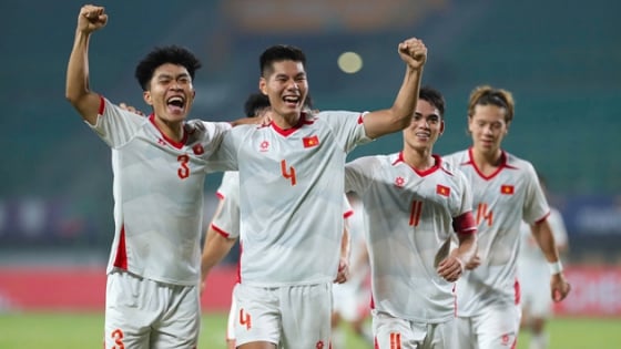 Vì sao bóng bổng trở thành vũ khí đáng sợ nhất của U23 Việt Nam?