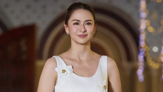 Mỹ nhân đẹp nhất Philippines từng làm việc ở viện tâm thần, có mối tình đẹp như cổ tích