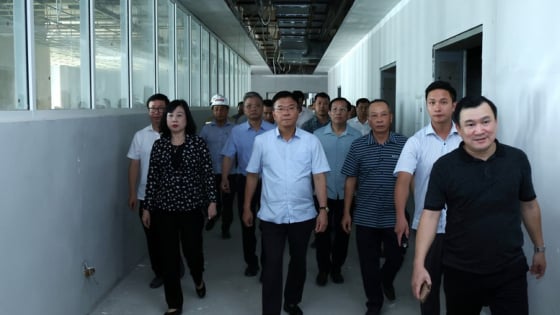 Giải quyết những khó khăn, vướng mắc để đưa Bệnh viện Bạch Mai, Việt Đức cơ sở 2 vào sử dụng trước 30/11