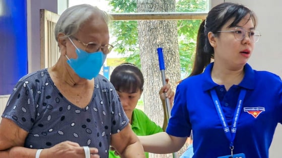 TP.HCM đề xuất hỗ trợ 100% BHYT cho người từ 60-75 tuổi
