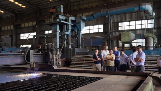 Chiếc du thuyền đặc biệt đang được đóng ở TP.HCM, chưa hoạt động đã được người Pháp thuê trọn