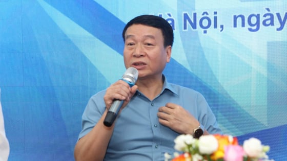 Phó Tổng giám đốc May 10 'tố' nhiều fanpage, gian hàng online 'chơi chiêu' xả hàng tồn để bán hàng giả 
