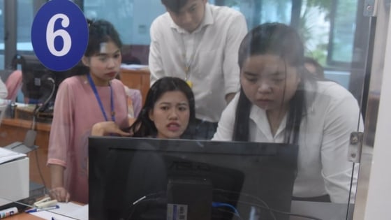 Cán bộ, công chức, viên chức xã phường ở Hà Nội được 'cầm tay chỉ việc' trong 45 ngày học chuyển đổi số