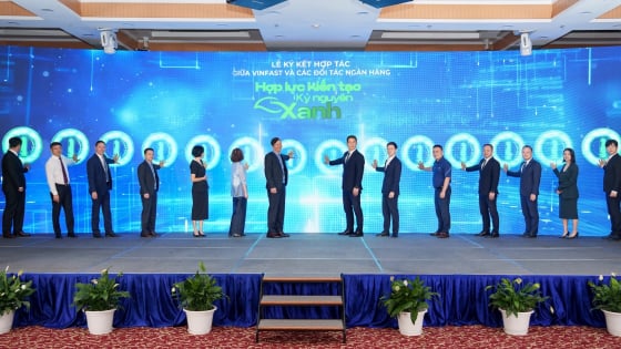 Hé mở 12 ngân hàng, tổ chức tài chính 'nhập cuộc' hỗ trợ người dân Hà Nội chuyển sang xe điện