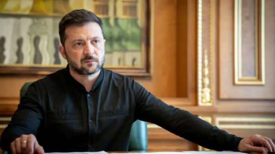 Tình hình xấu đi nghiêm trọng ở Ukraine, ông Zelensky vội ra quyết định hòng cứu vãn