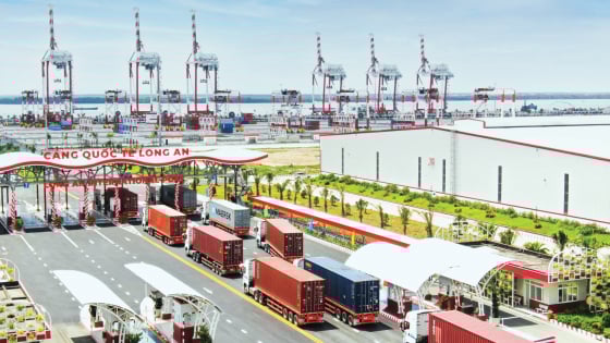 Logistics xuyên biên giới: Doanh nghiệp Việt hợp tác với hãng tàu Singapore, cụm cảng Trung Quốc