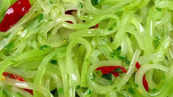 Loại rau 'ăn già không ăn non', giúp thanh lọc gan, ngủ ngon giấc, xào nấu mềm ngọt, tươi mát