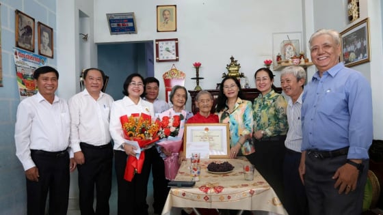 Thống nhất chính sách mừng thọ người cao tuổi trên địa bàn TP.HCM