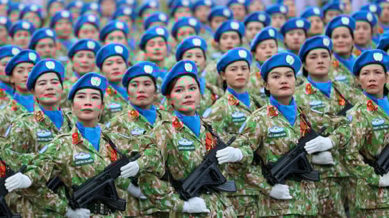 Hào hùng hình ảnh 16.000 cán bộ chiến sĩ lực lượng vũ trang, hàng trăm khí tài tham gia Tổng hợp luyện lần 3